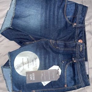 Shorts from 1822 Denim